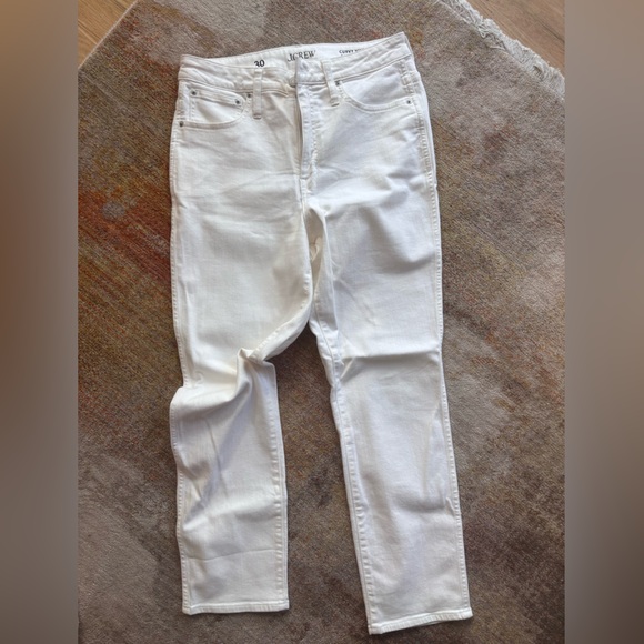 J. Crew Denim - Jcrew curvy vintage Stylish White Jeans. Size 30